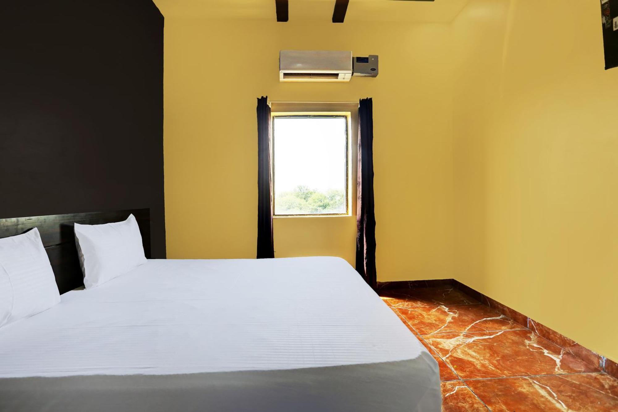 Hotel O Dada Hotel Charkhi Dadri Екстериор снимка